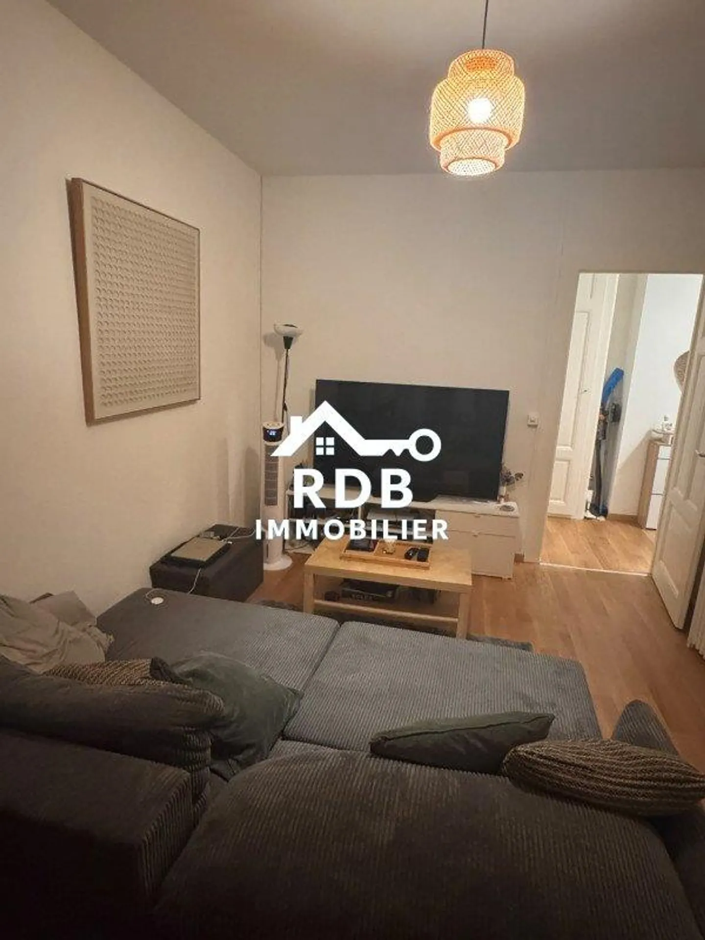 Appartement lumineux au rez-de-chaussée - Photo 1 sur 5
