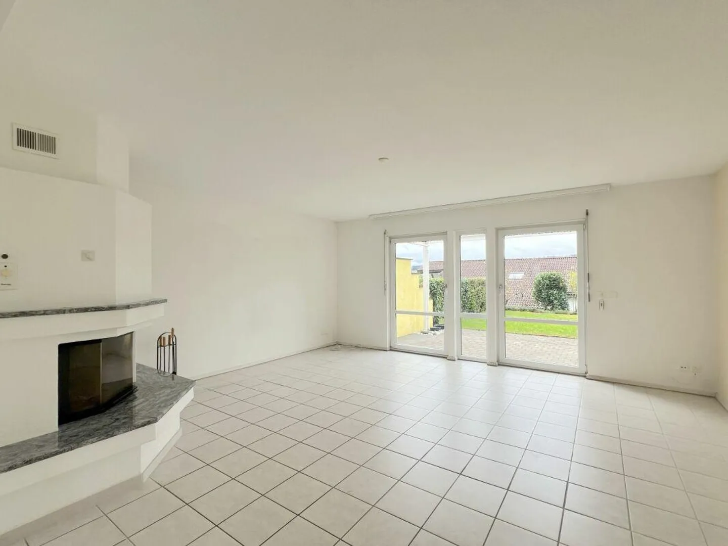 IDILLO DEL GIARDINO IN UNA POSIZIONE TRANQUILLA - Foto 7 di 17