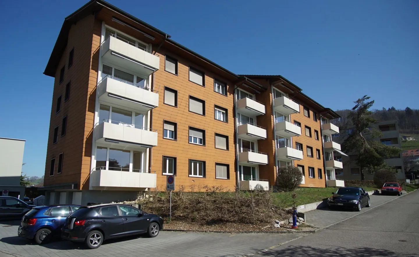 4.0-Zi-Whg, sonnig, ruhig, Balkon, neu renoviert. - Foto 1 von 5