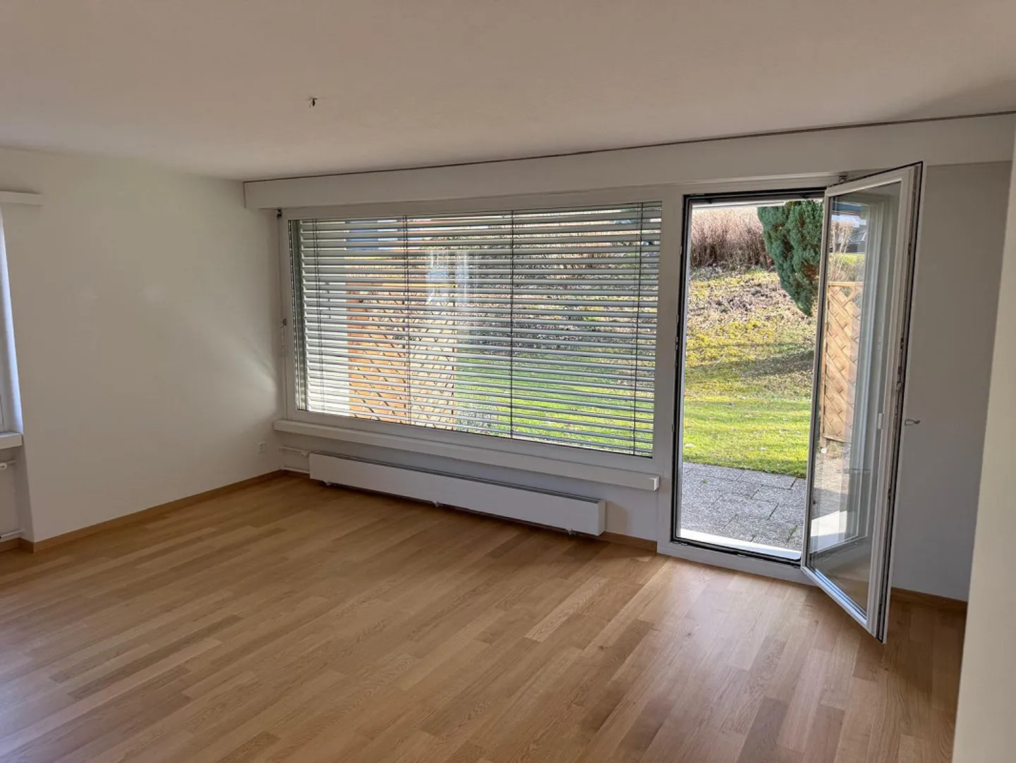 Renovierte Erdgeschosswohnung - Foto 2 von 6
