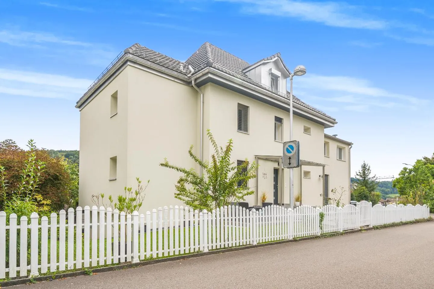 «8.5 Zimmer Einfamilienhaus» - Foto 2 von 5