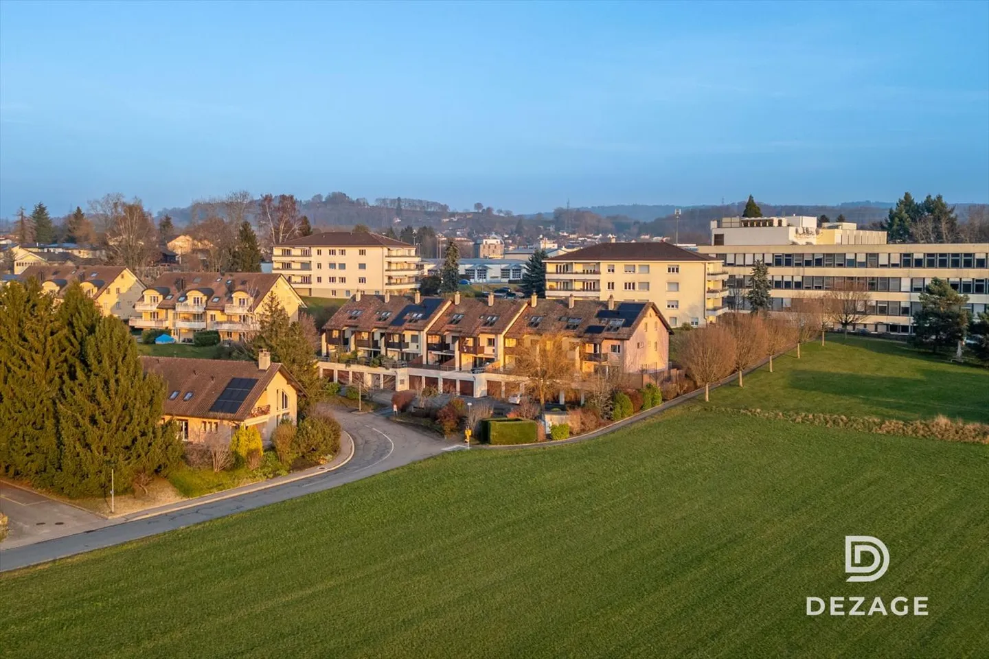 Quartier calme, belle vue sur le Jura : jolie villa familiale à 15 minutes de Lausanne ! - Photo 12 sur 13