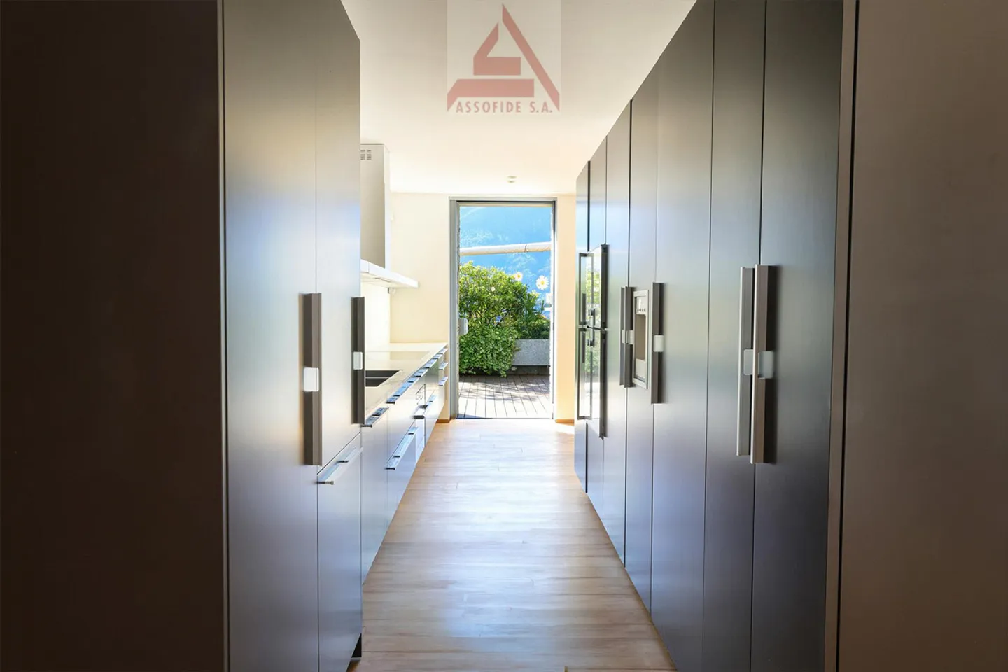 Bel appartement de 4.5 pièces - Photo 3 sur 8