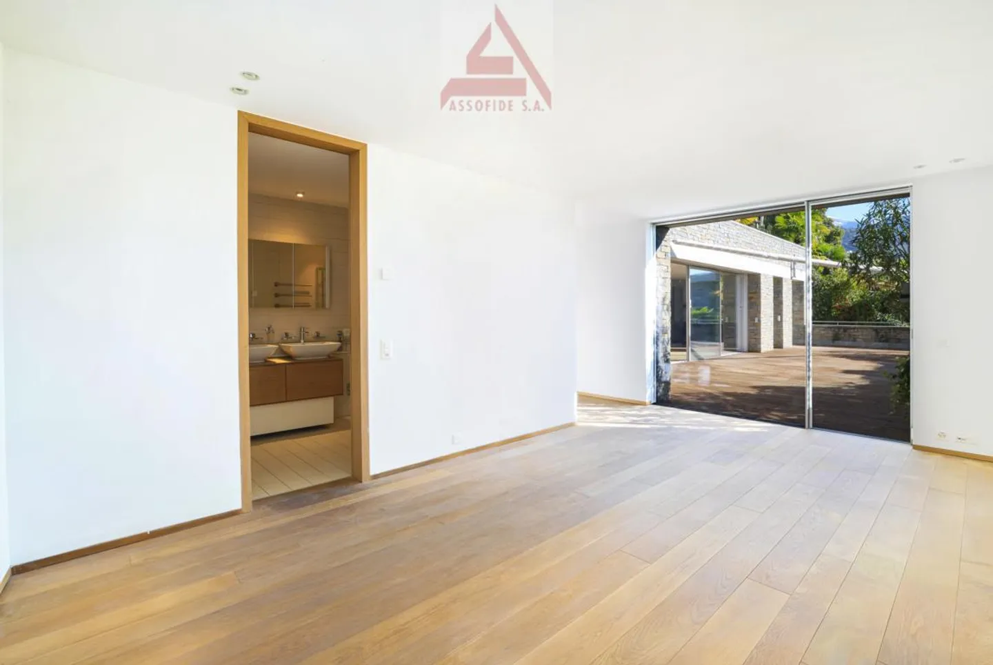 Bel appartement de 4.5 pièces - Photo 5 sur 8