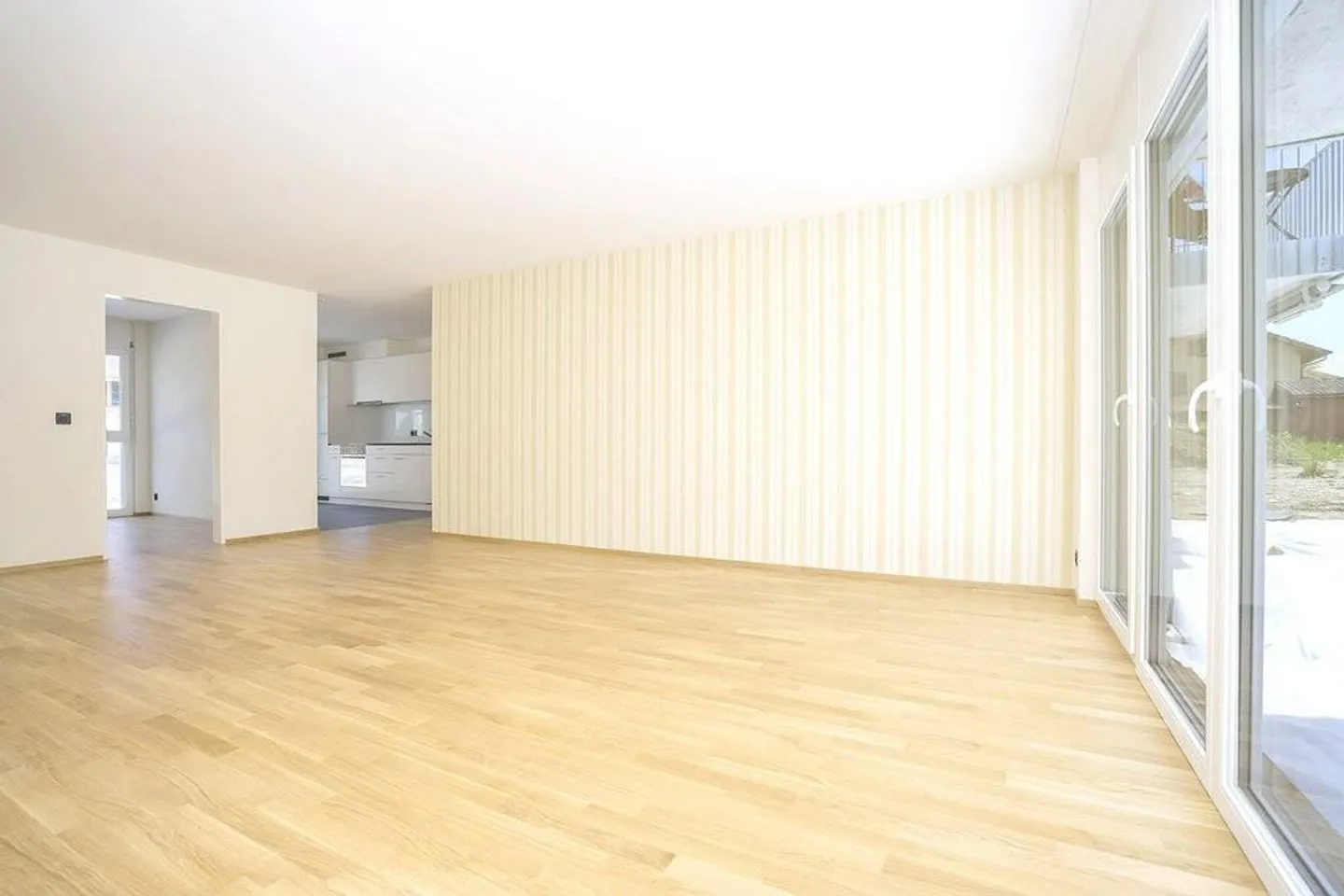 Appartement 2.5 pièces - Photo 3 sur 5