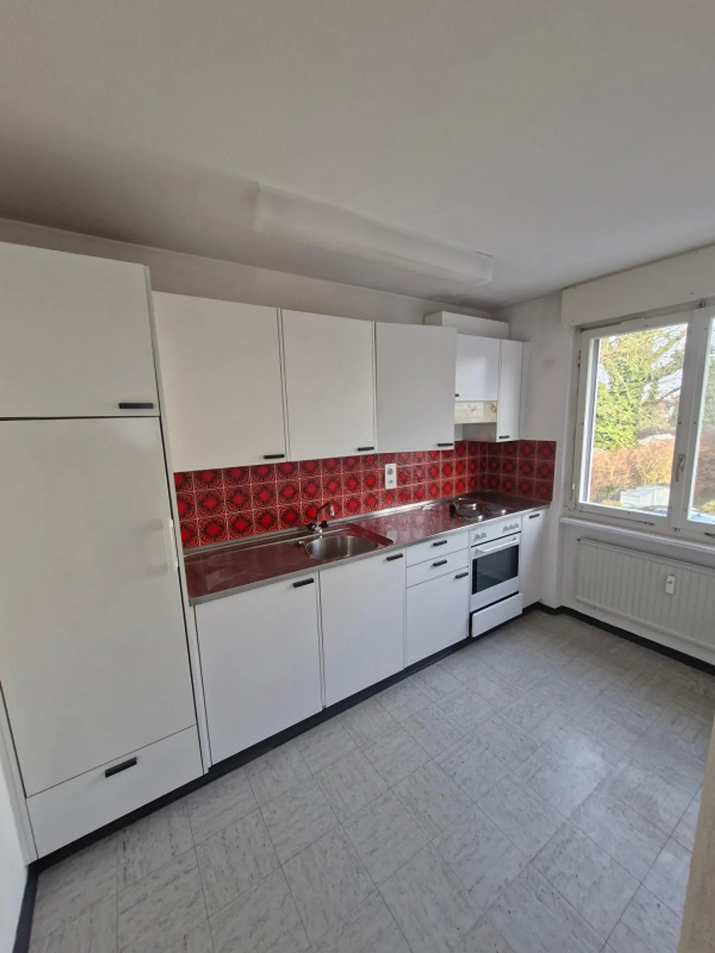 3.5-room apartment for rent near the center of Amriswil - Photo 2 of 6