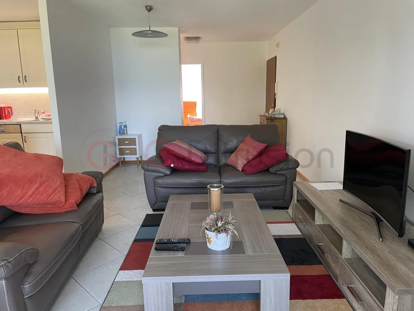 Appartamento ammobiliato in affitto - Foto 1 di 9