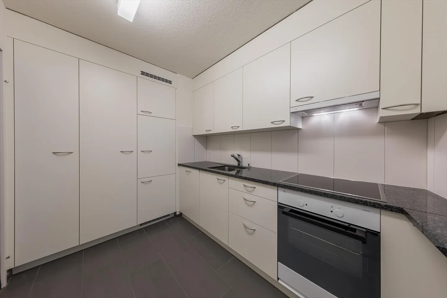 Appartamento in città direttamente sul Limmatquai - Foto 9 di 12