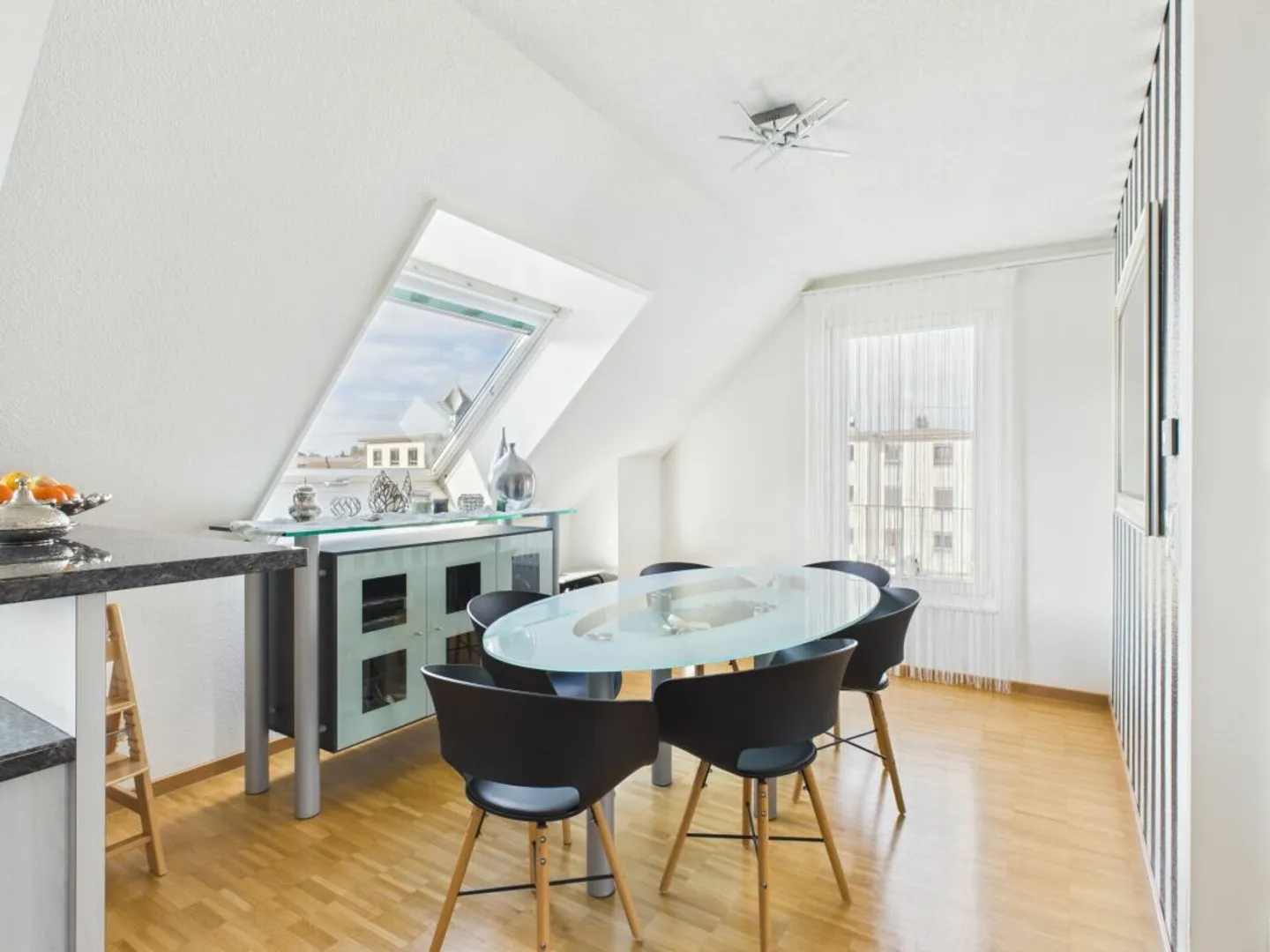 Apartment for sale - Photo 3 of 8