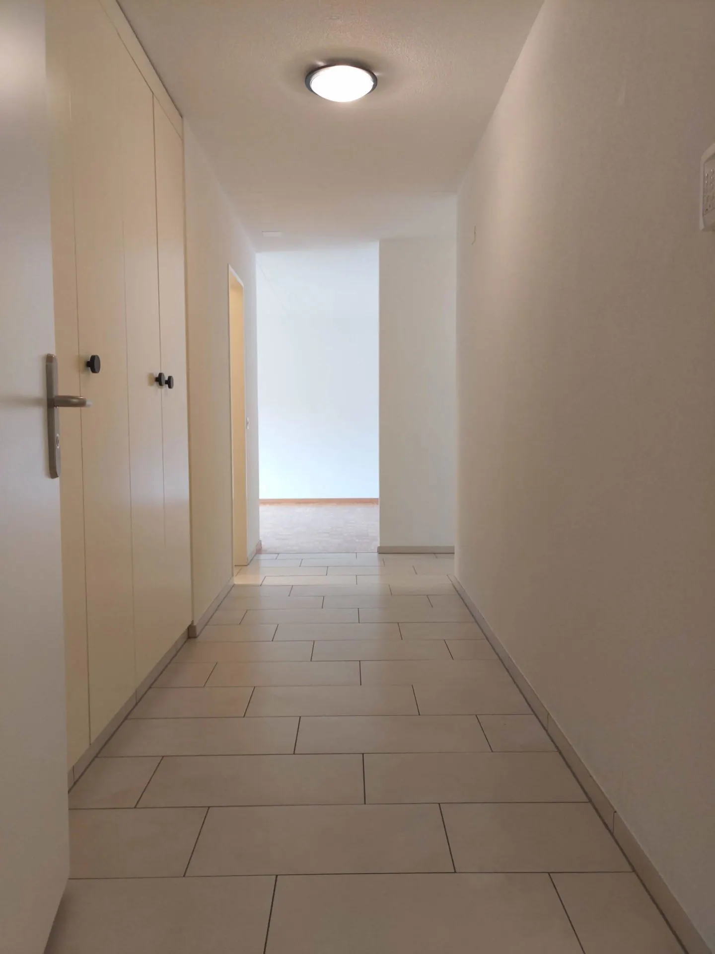 Sunny apartment with a view - Photo 11 of 13