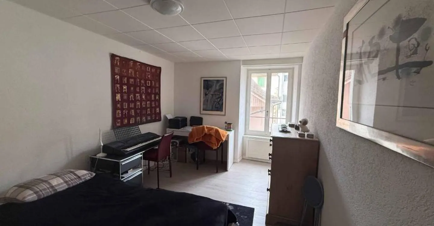 Edificio misto con alto potenziale di valorizzazione nel cuore di Yverdon-les-Bains - Foto 9 di 12