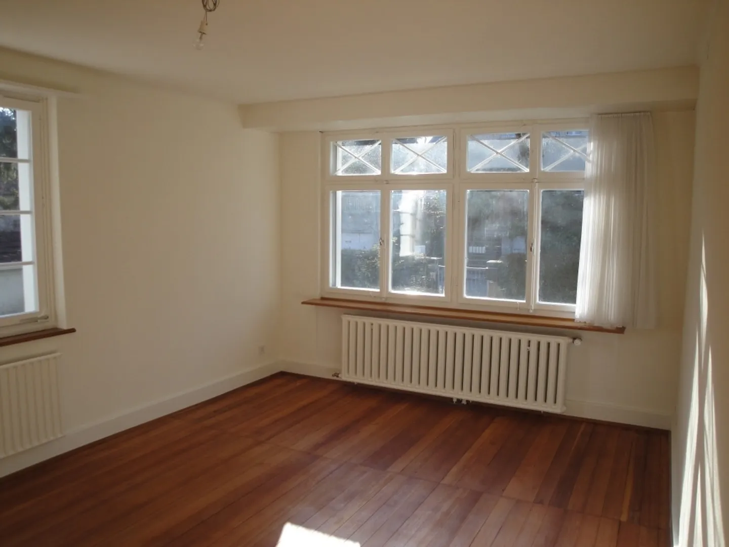 Charmantes Einfamilienhaus mit Garten - Foto 8 von 21