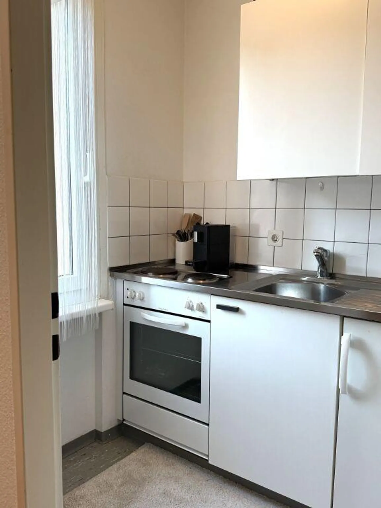 Small but fine, my new home! - Photo 2 of 6