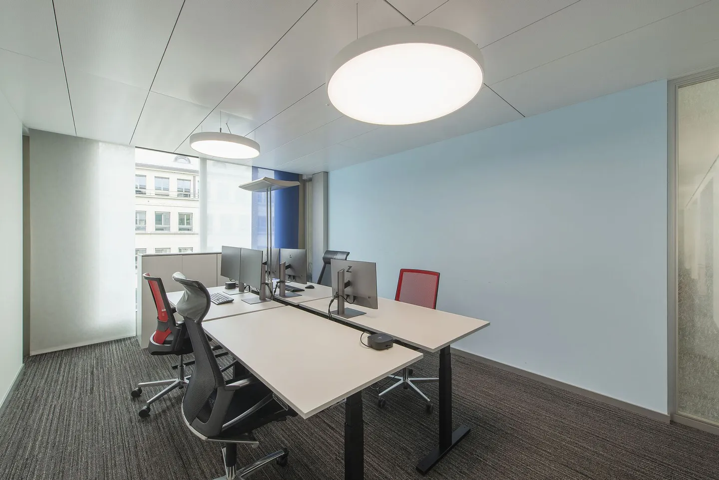 Espace de bureau agrandi dans le quartier Enge de Zurich - Photo 8 sur 11