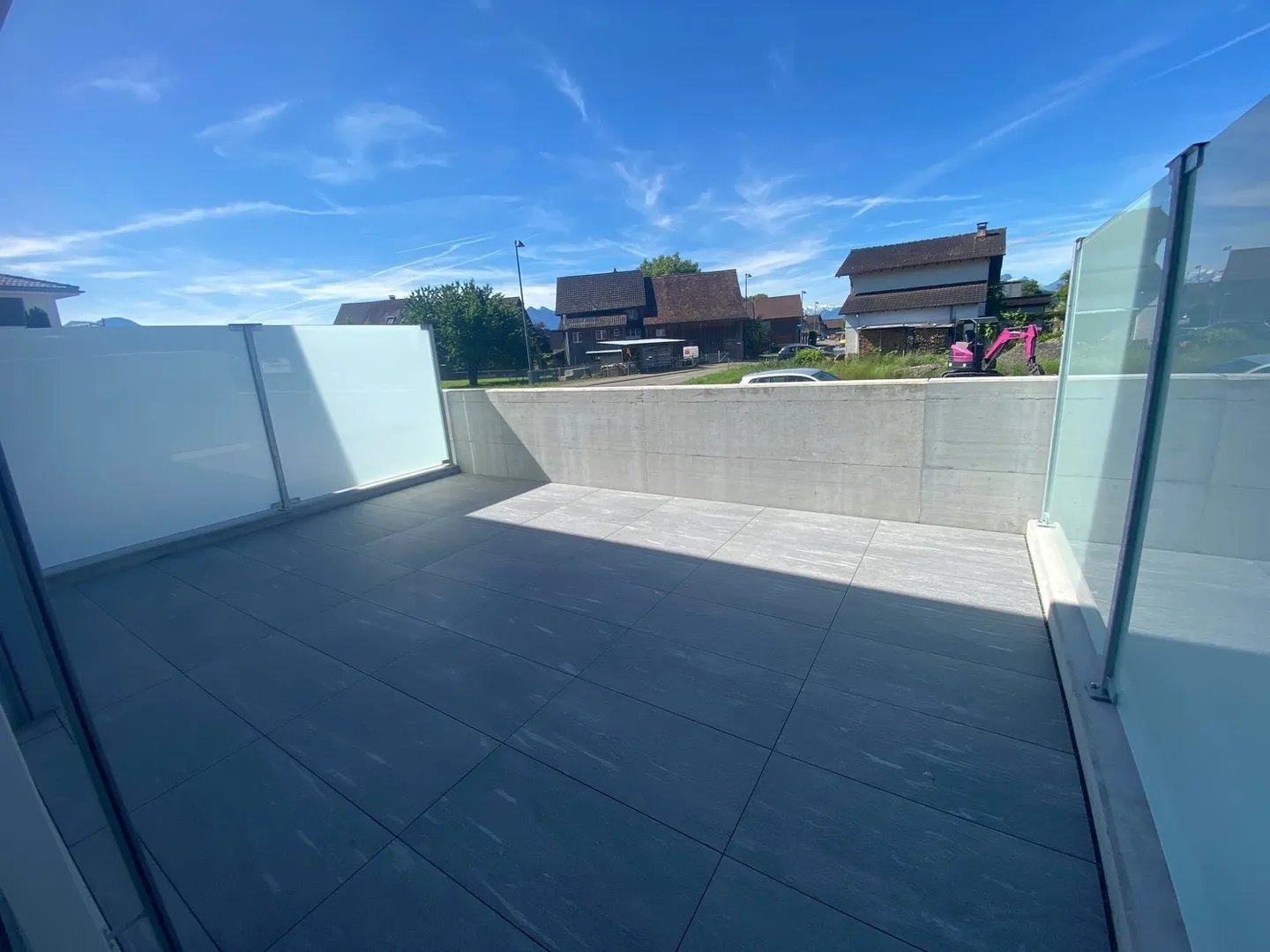 Newly built 3.5 room apartment - Photo 3 of 8