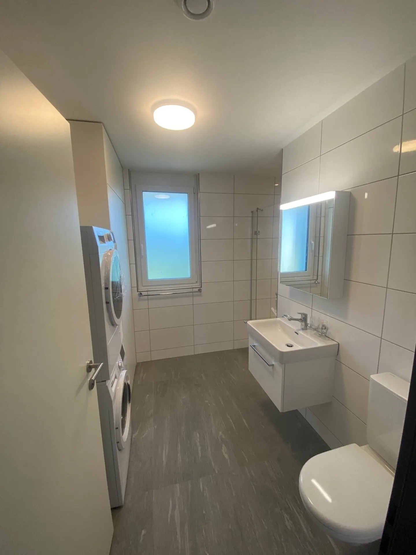 Newly built 3.5 room apartment - Photo 4 of 8