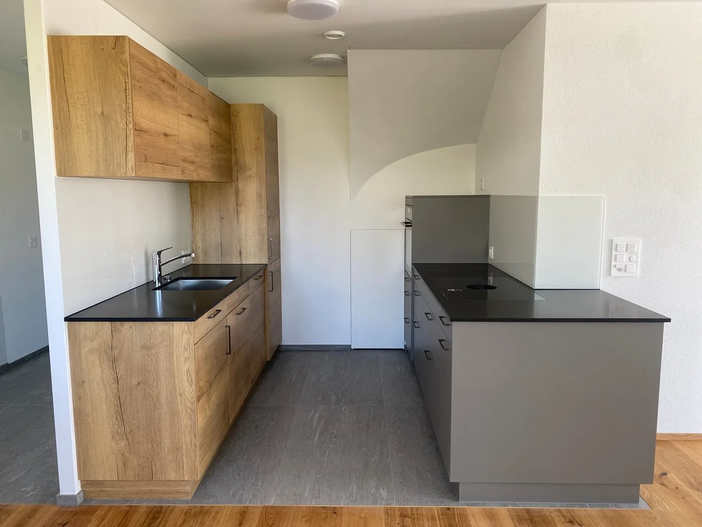 Newly built 3.5 room apartment - Photo 2 of 8