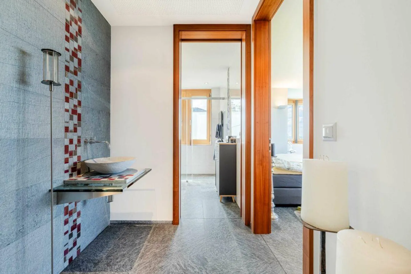 Casa unifamiliare premium con vista panoramica sul lago e superficie del terreno eccezionale - Foto 7 di 25
