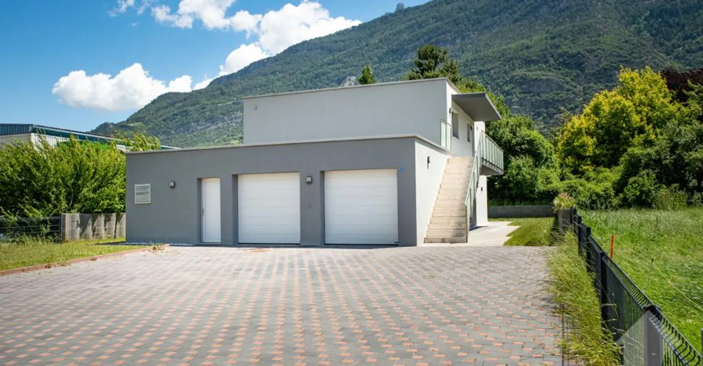 Bella villa composta da 2 appartamenti indipendenti - Foto 2 di 13