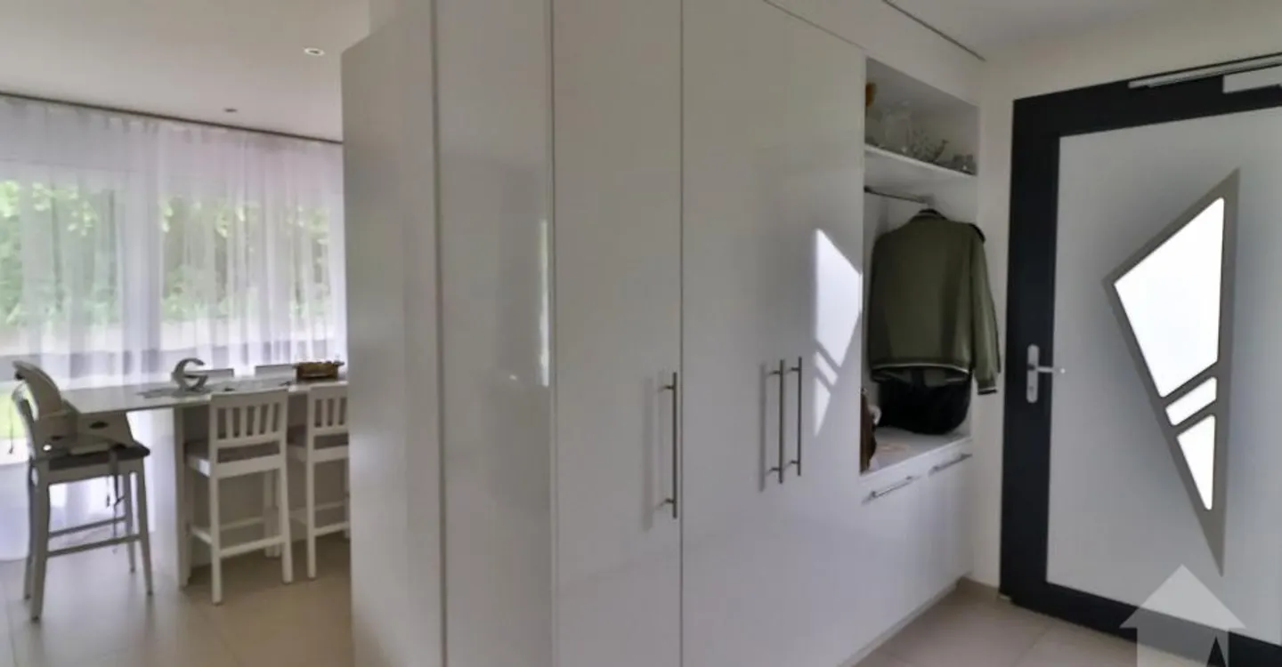 Bella villa composta da 2 appartamenti indipendenti - Foto 7 di 13