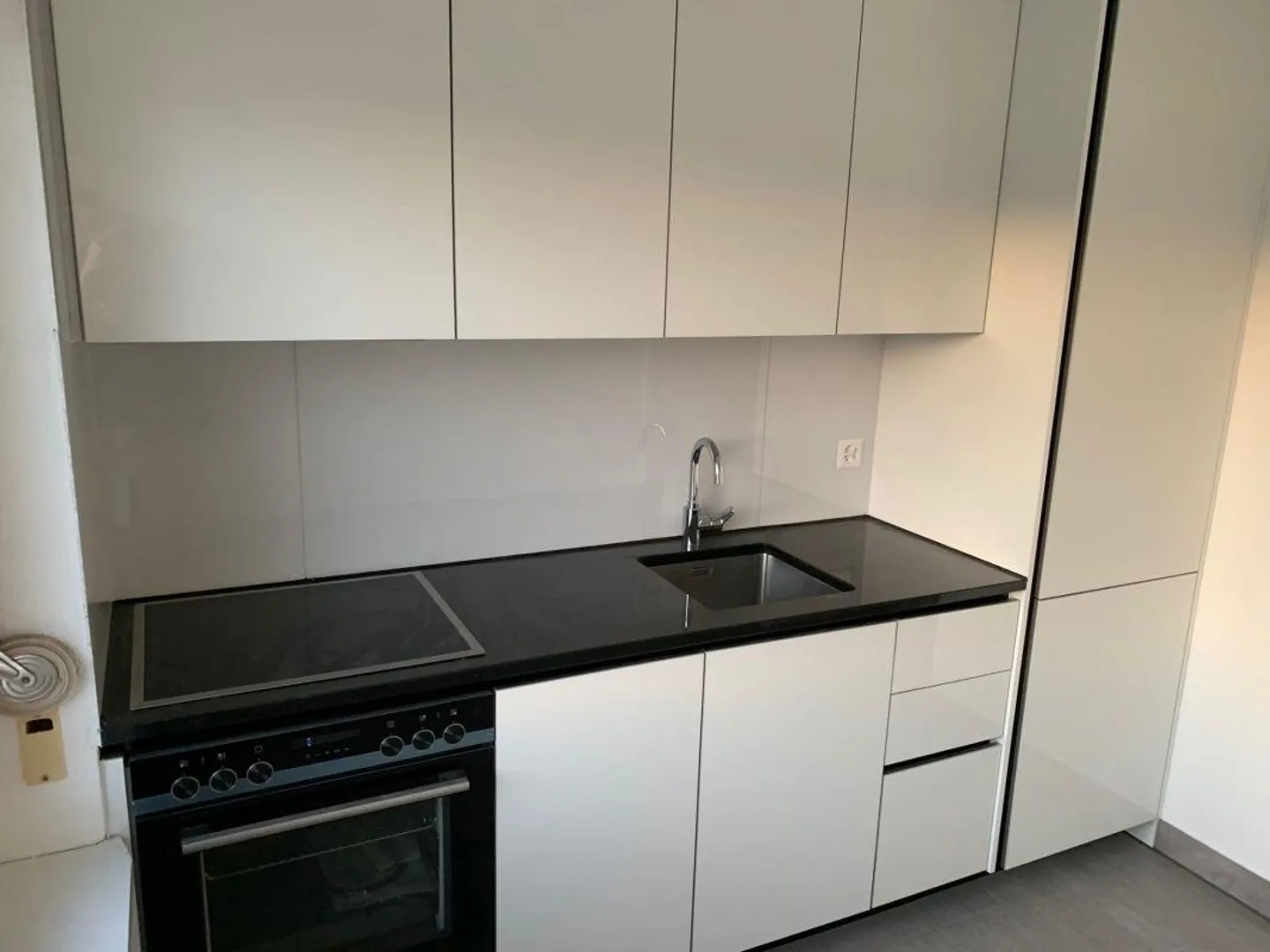 Modern 2-room apartment - Photo 1 of 11