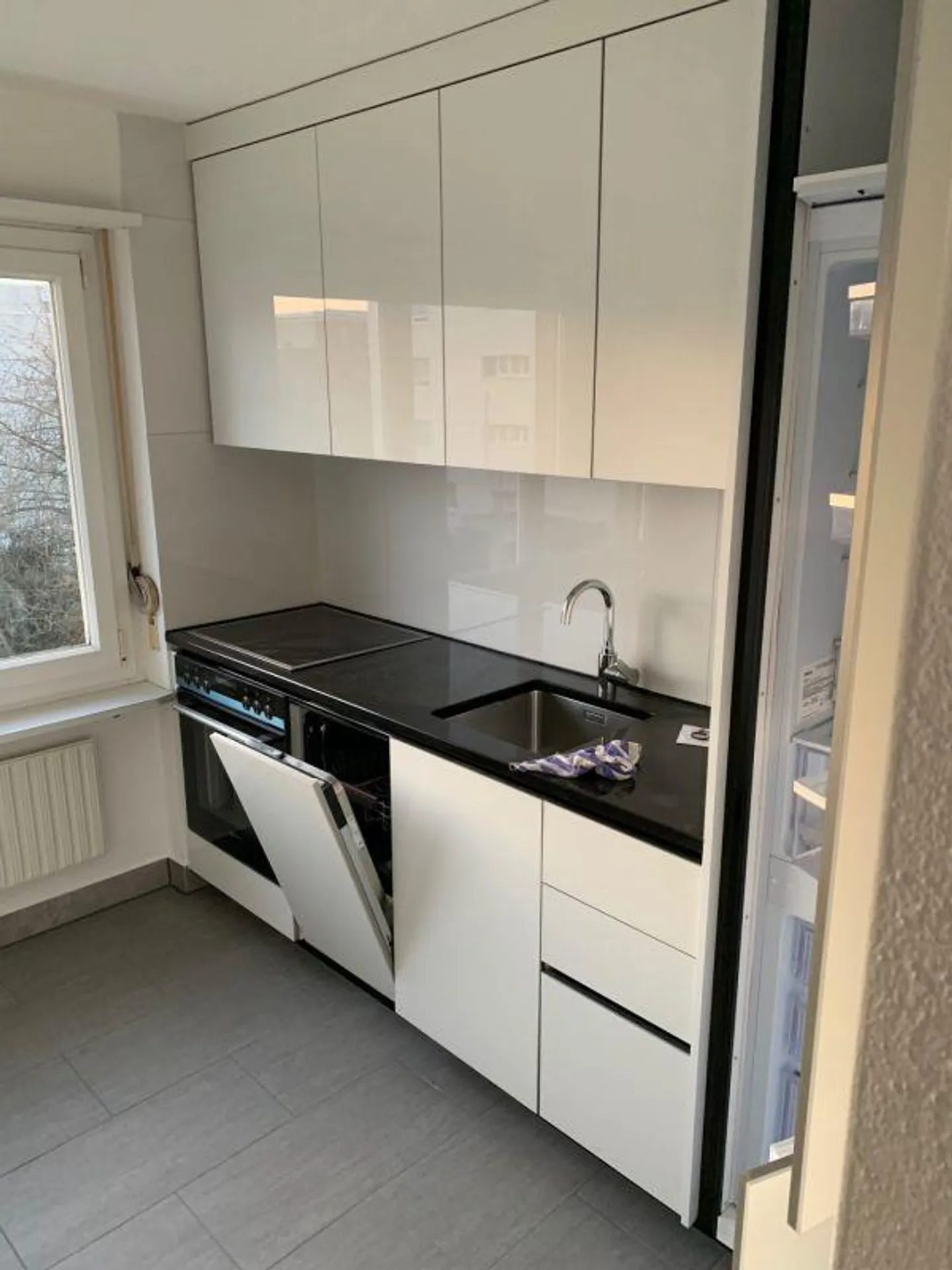 Modern 2-room apartment - Photo 3 of 11