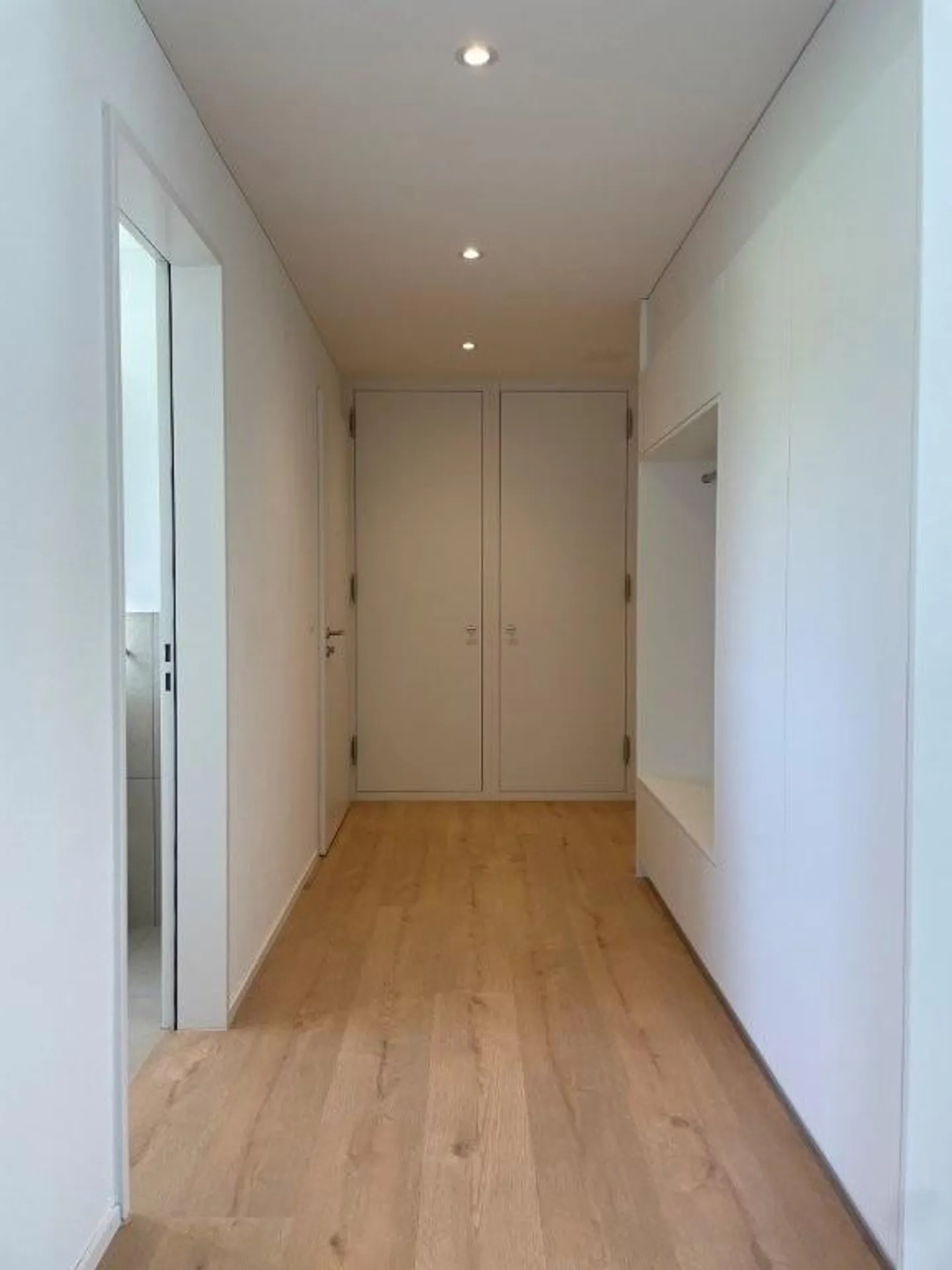 Modernes 4.5-Zimmer Apartment - Foto 3 von 14