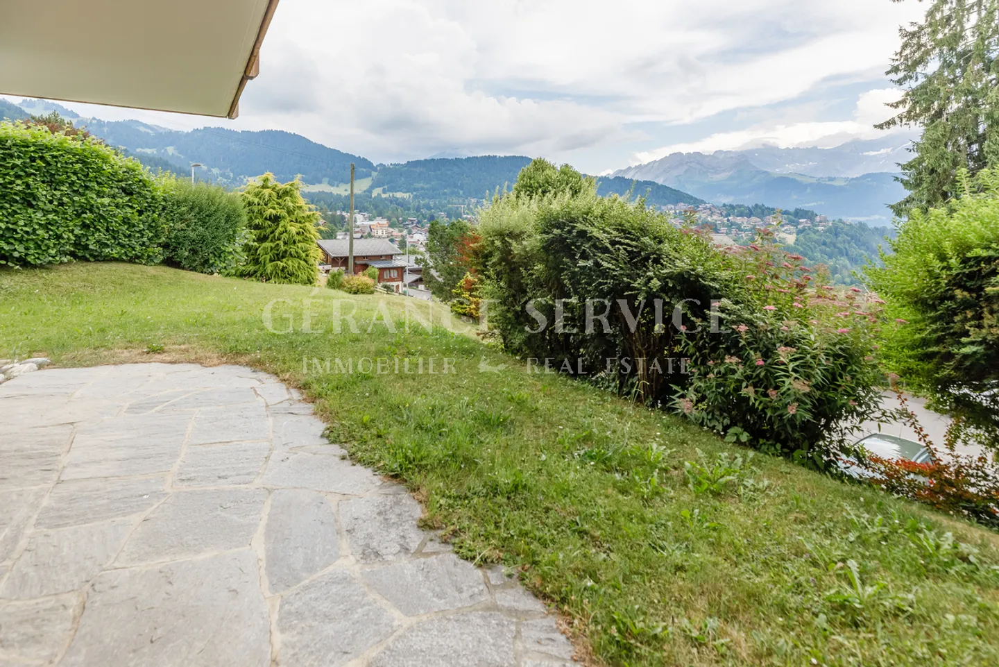 Appartamento in affitto - Foto 10 di 13