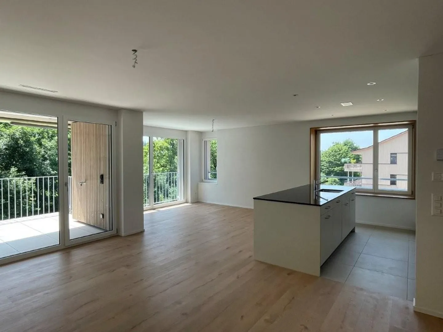 Modernes 4.5-Zimmer Apartment - Foto 5 von 14