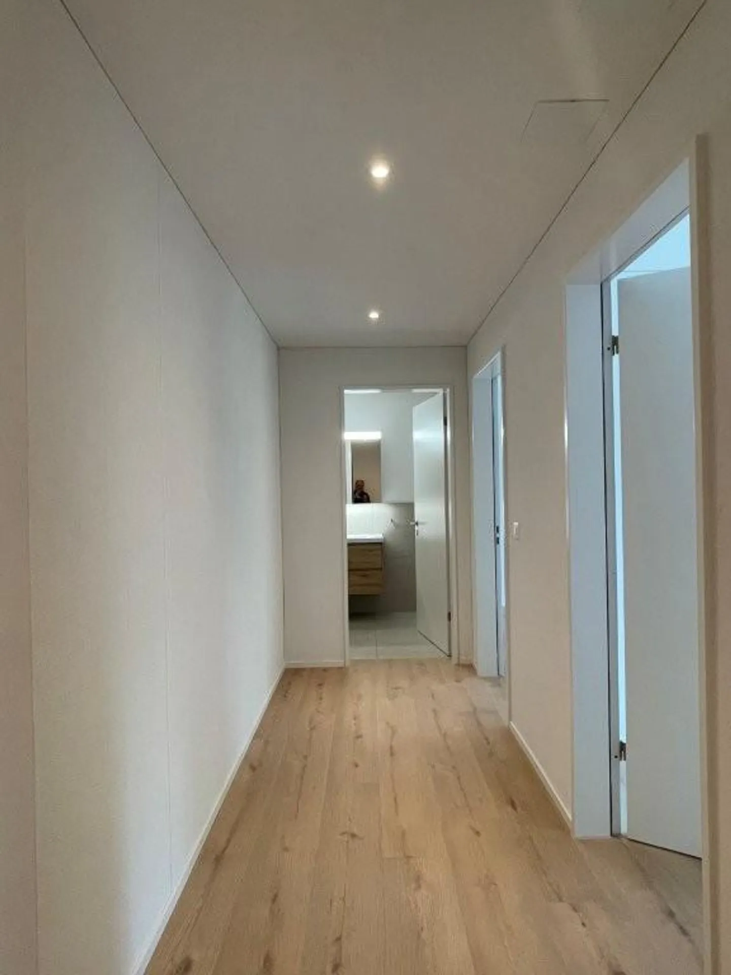 Modernes 4.5-Zimmer Apartment - Foto 4 von 14