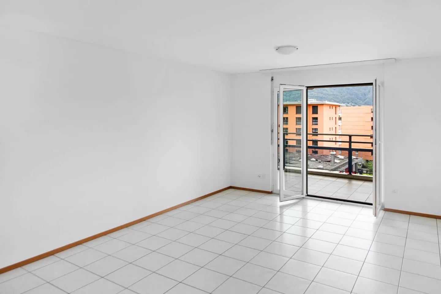 Appartamento 3.5 locali - Foto 4 di 10