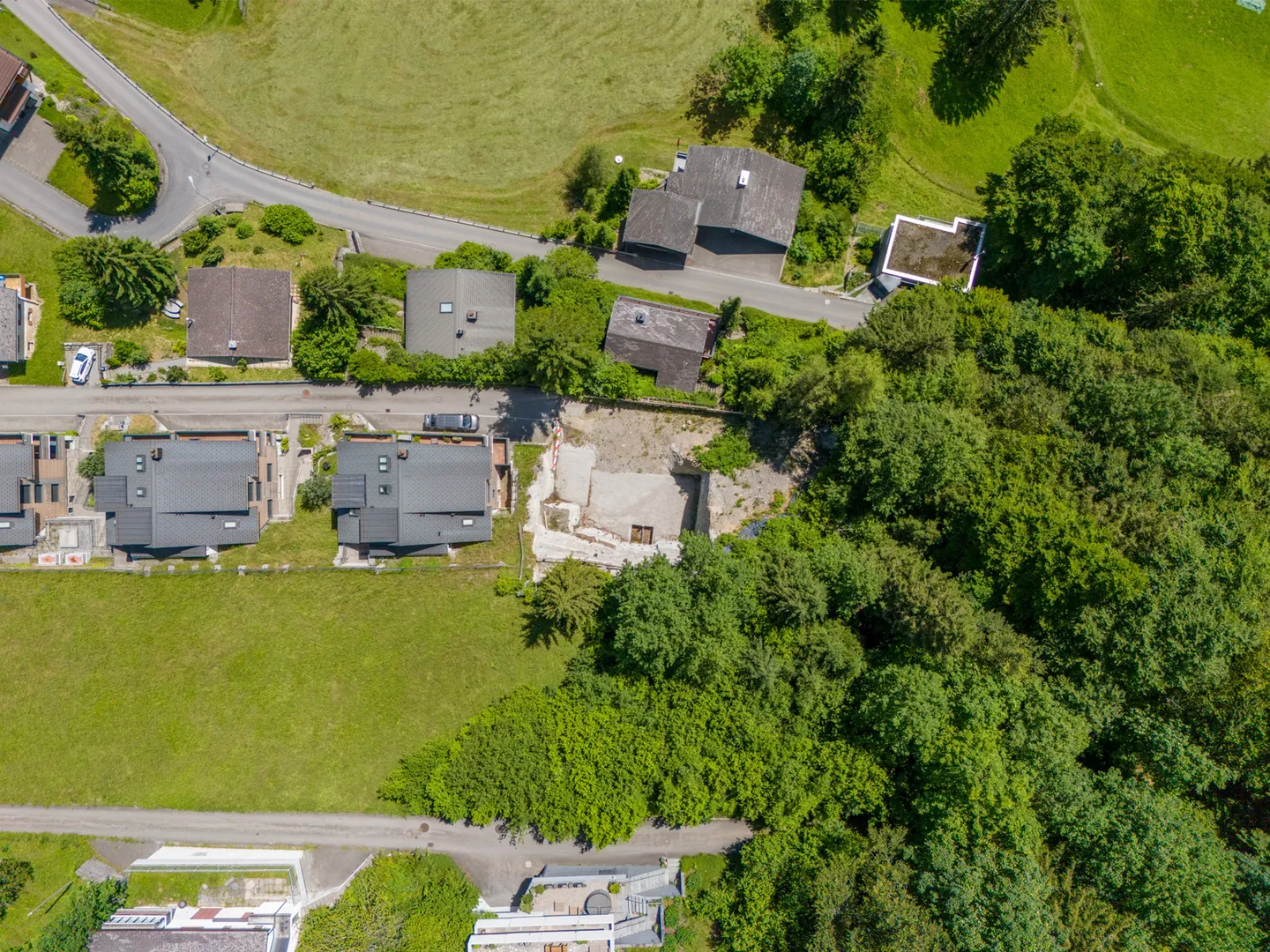 Bien immobilier à vendre - Photo 2 sur 4