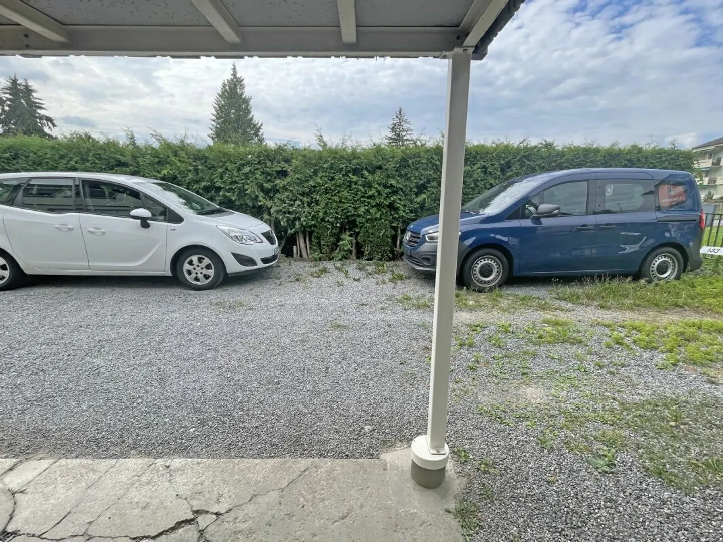 Immeuble résidentiel/commercial central bien situé - Photo 26 sur 27