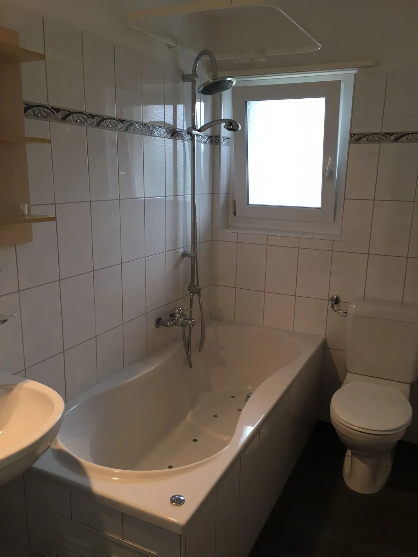 Charmante Wohnung in Safenwil - Foto 5 von 8