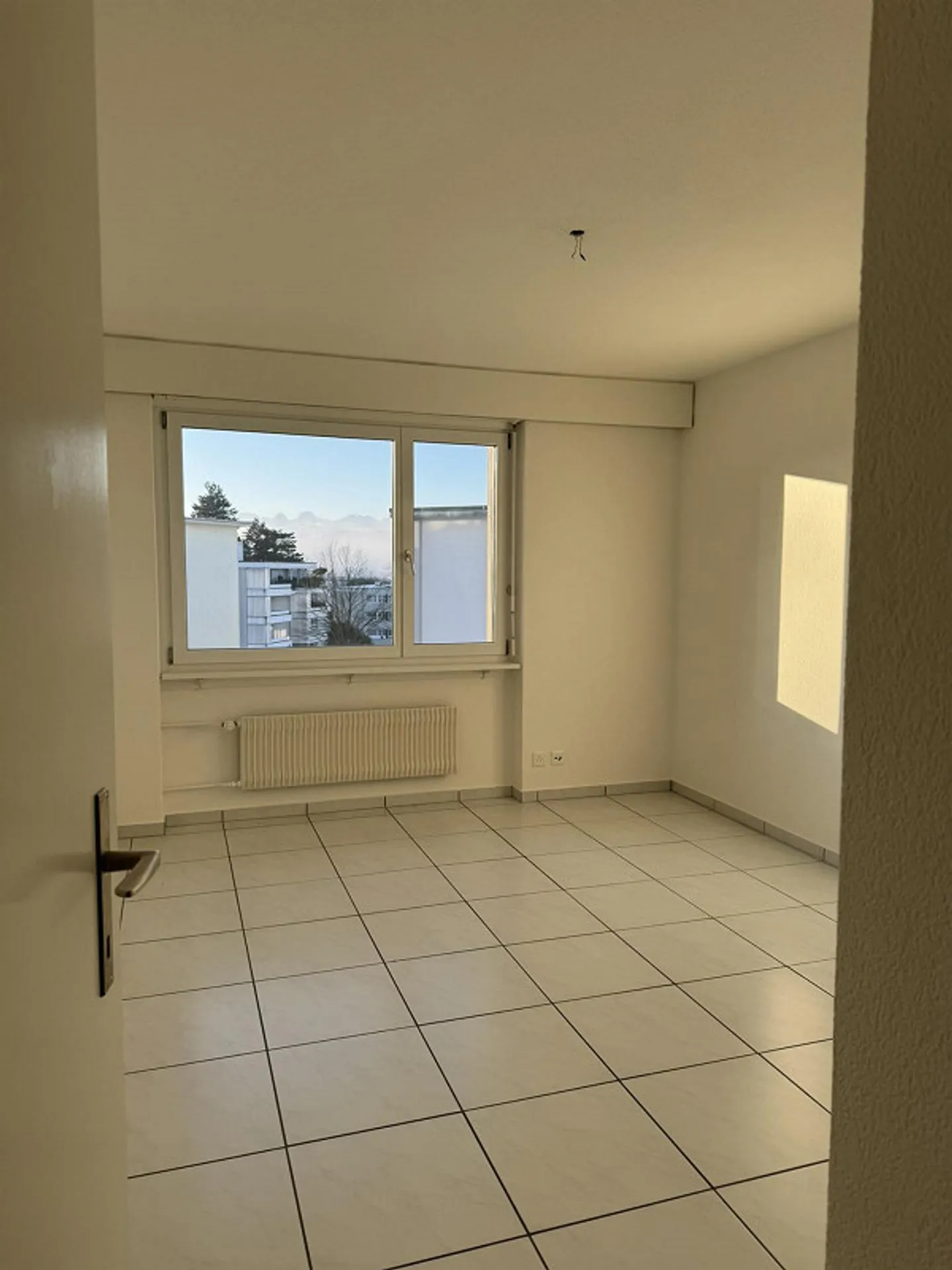 Appartement lumineux de 5,5 pièces à Muri près de Berne - Photo 5 sur 11