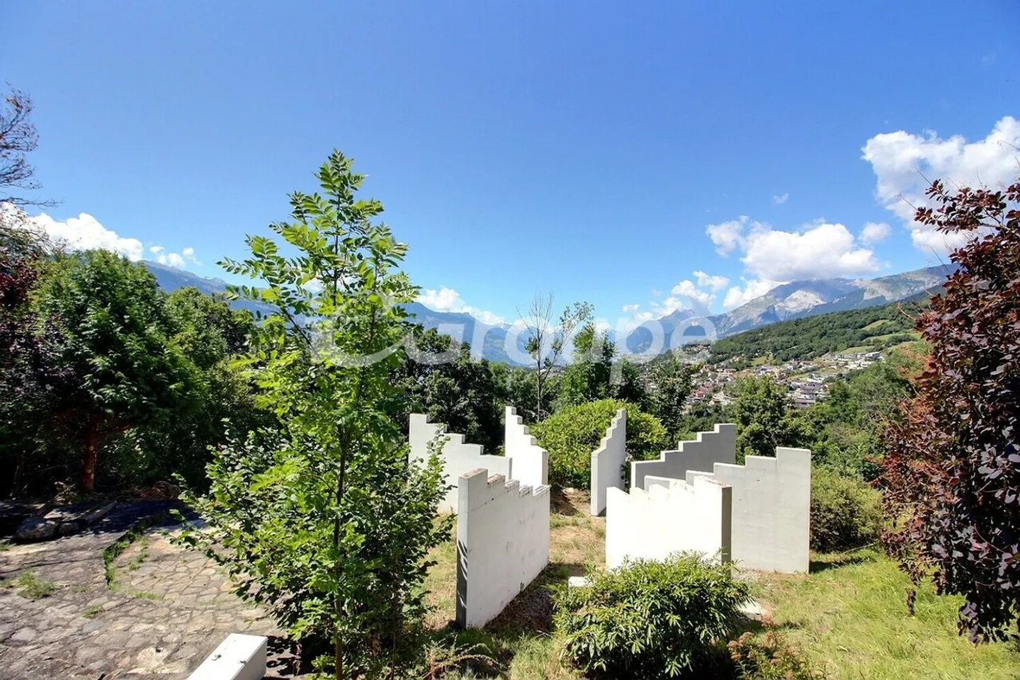 Villa con alto potenziale di ristrutturazione - Foto 9 di 23