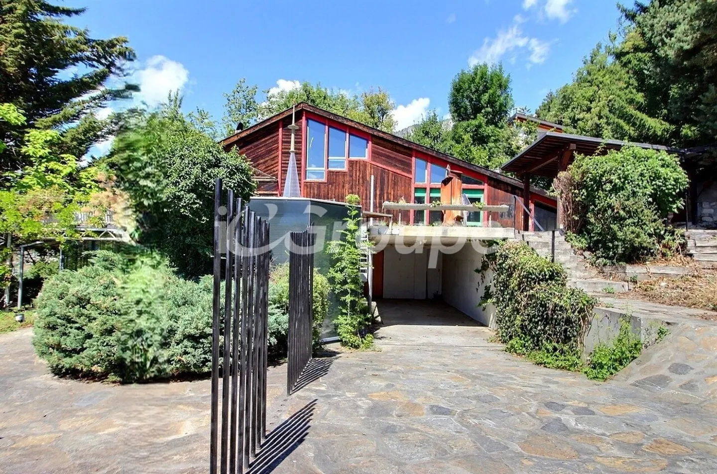 Villa con alto potenziale di ristrutturazione - Foto 1 di 23
