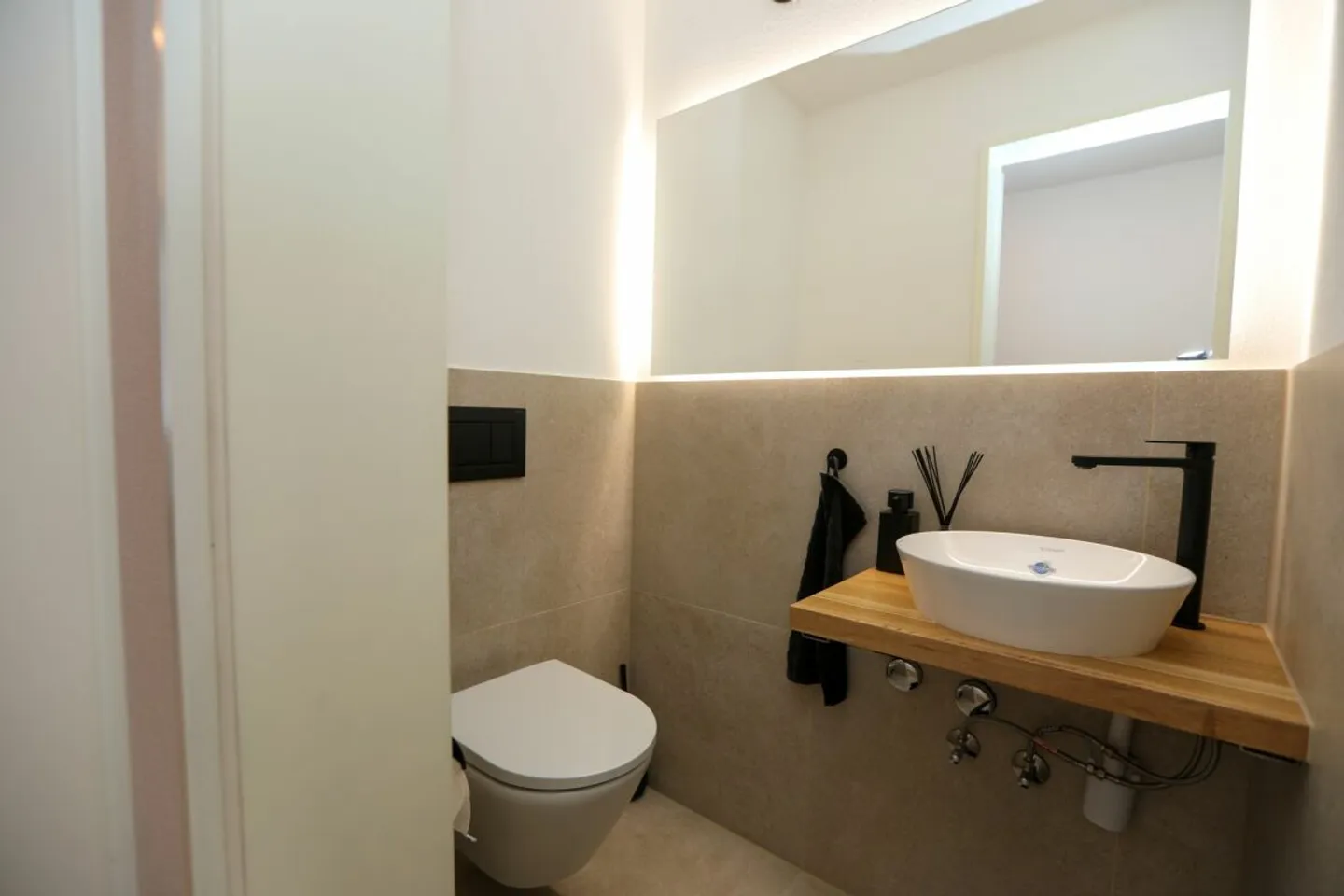 Living in Frauenfeld - New Roof Apartment - Photo 5 of 11