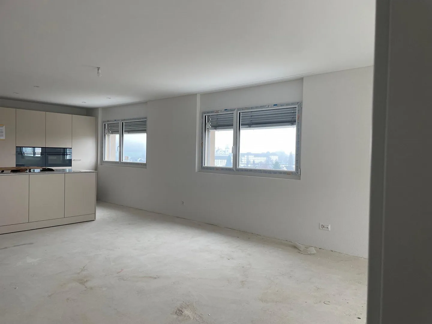 Appartement duplex moderne au 2ème étage - Photo 2 sur 4