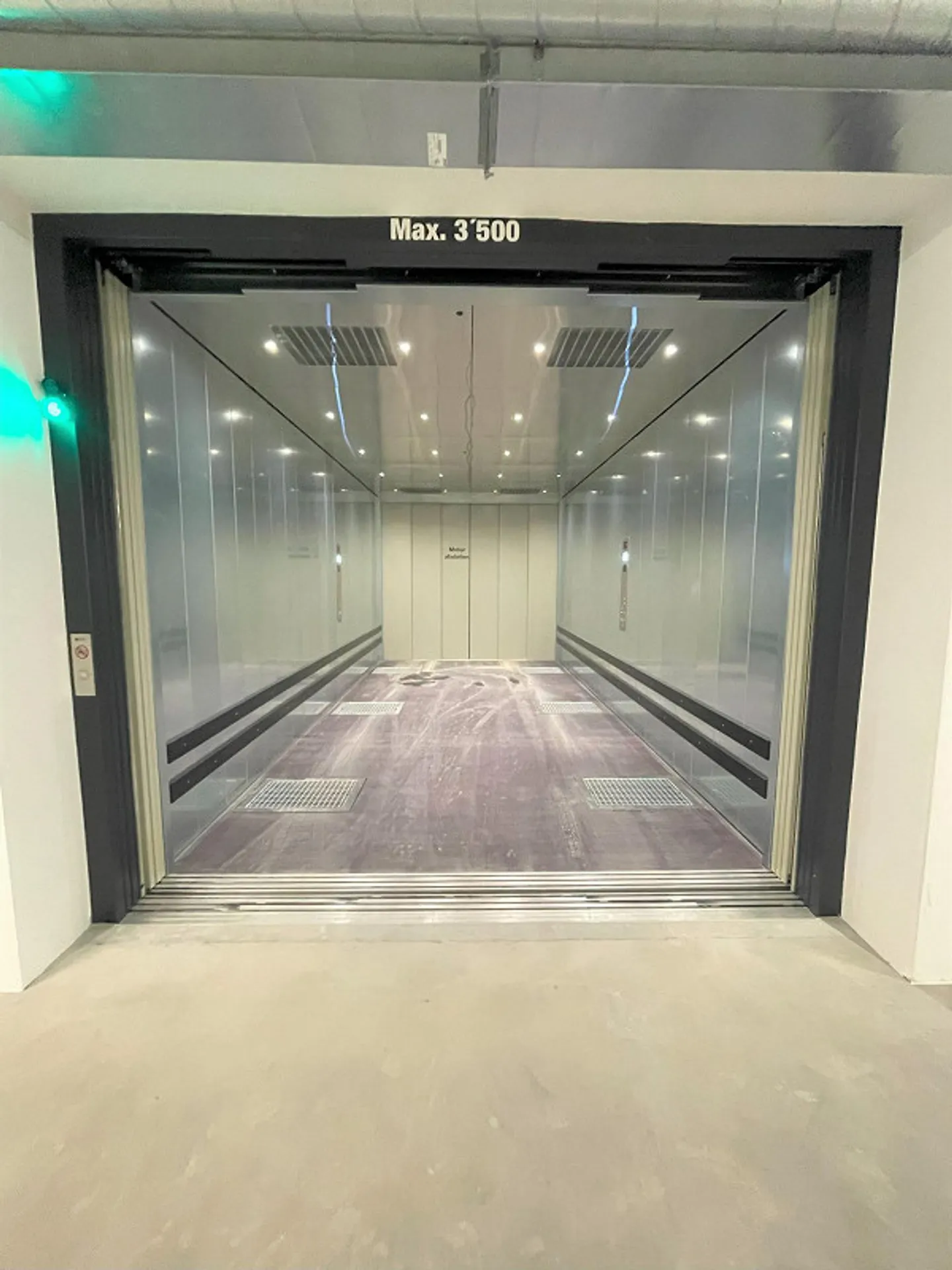 Exclusive underground parking spaces for cars, trailers, campers, buses, boats - Photo 6 of 14