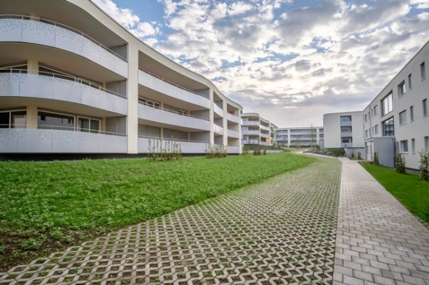 Modern Eco-Friendly Apartment - Photo 1 of 1