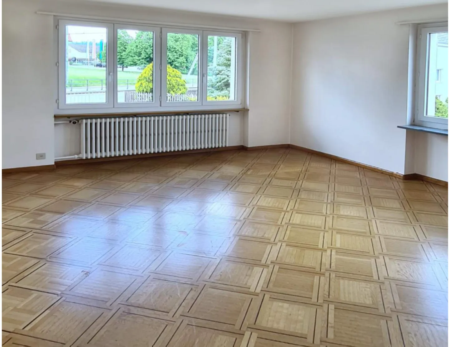 Lavorare e vivere sotto lo stesso tetto – affascinante casa unifamiliare con ufficio separato - Foto 6 di 15