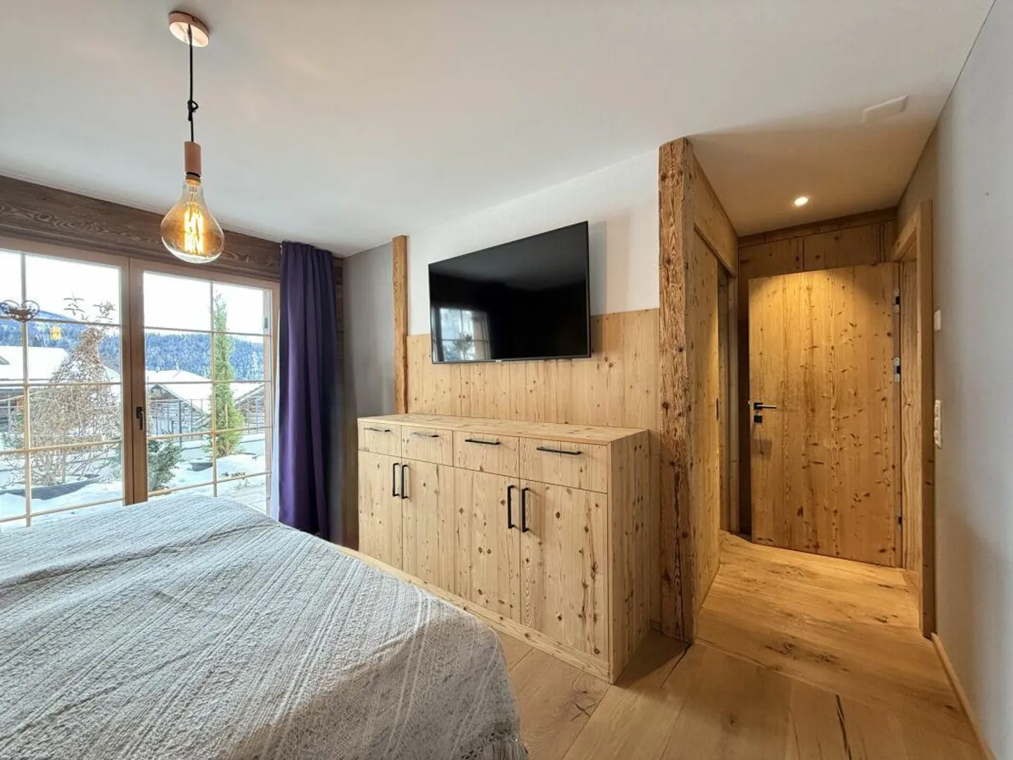 Exclusive Garden Apartment in Scenic Location - Photo 5 of 9