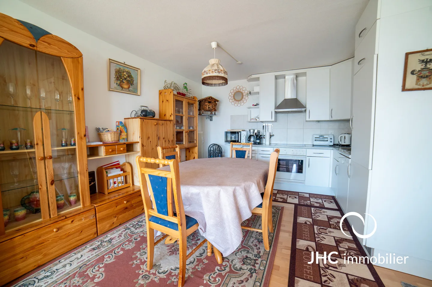 Charmante 2,5-Zimmer-Wohnung mit Aussicht in Randogne (Crans-Montana) - Foto 2 von 7