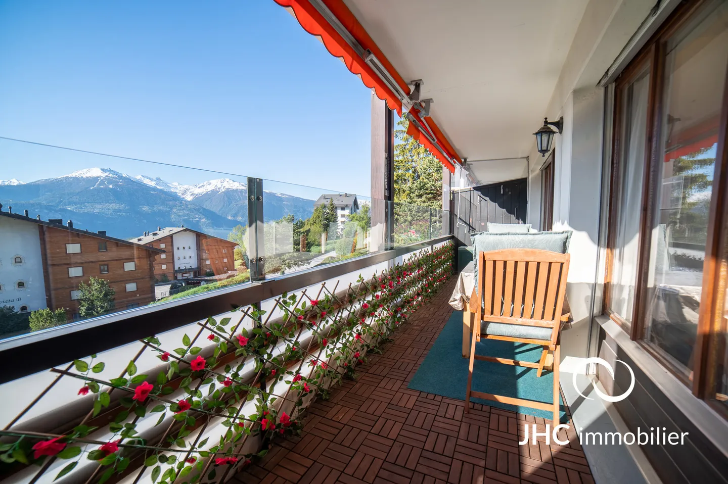 Charmante 2,5-Zimmer-Wohnung mit Aussicht in Randogne (Crans-Montana) - Foto 5 von 7