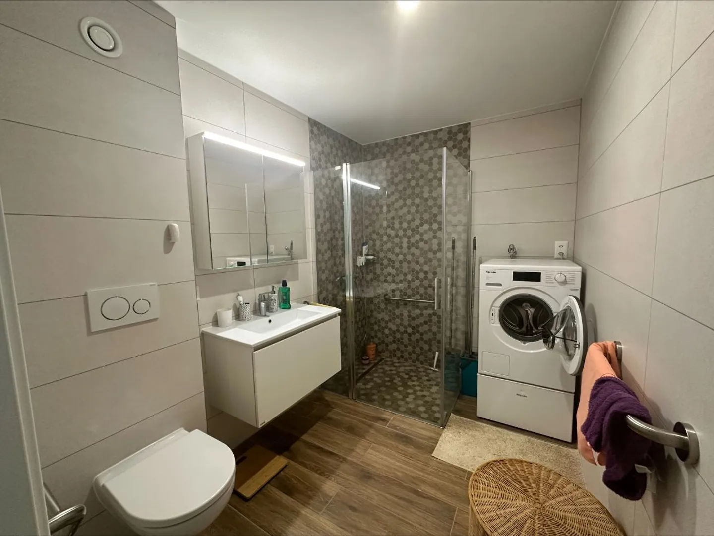 For rent - Very beautiful new 2.5-room apartment in the heart of the eco-district of Marly (FR) - Photo 8 of 8