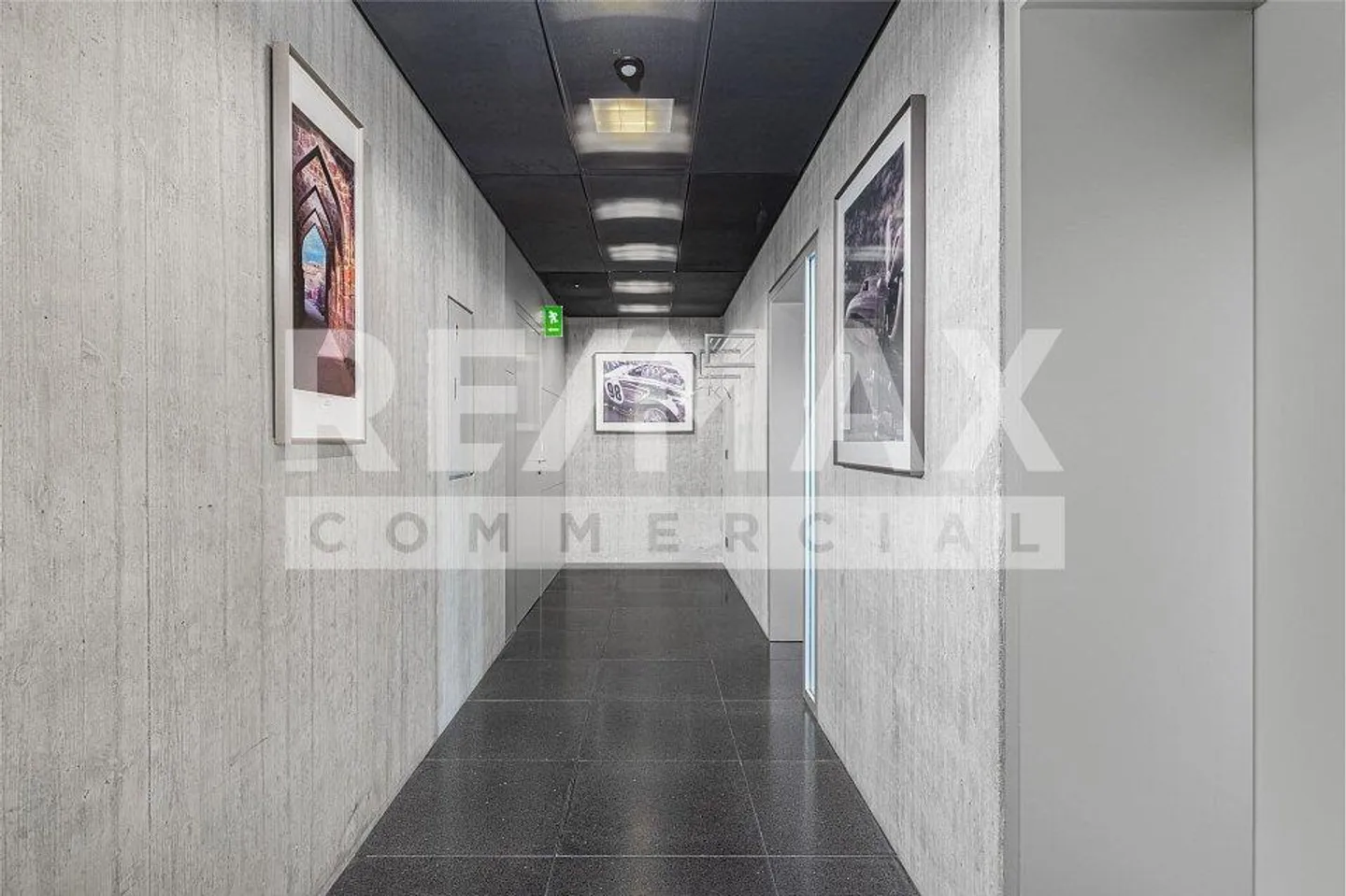 Espace de bureau exclusif 224 m² - 20ème étage Tour Rouge Winterthur - Photo 9 sur 10