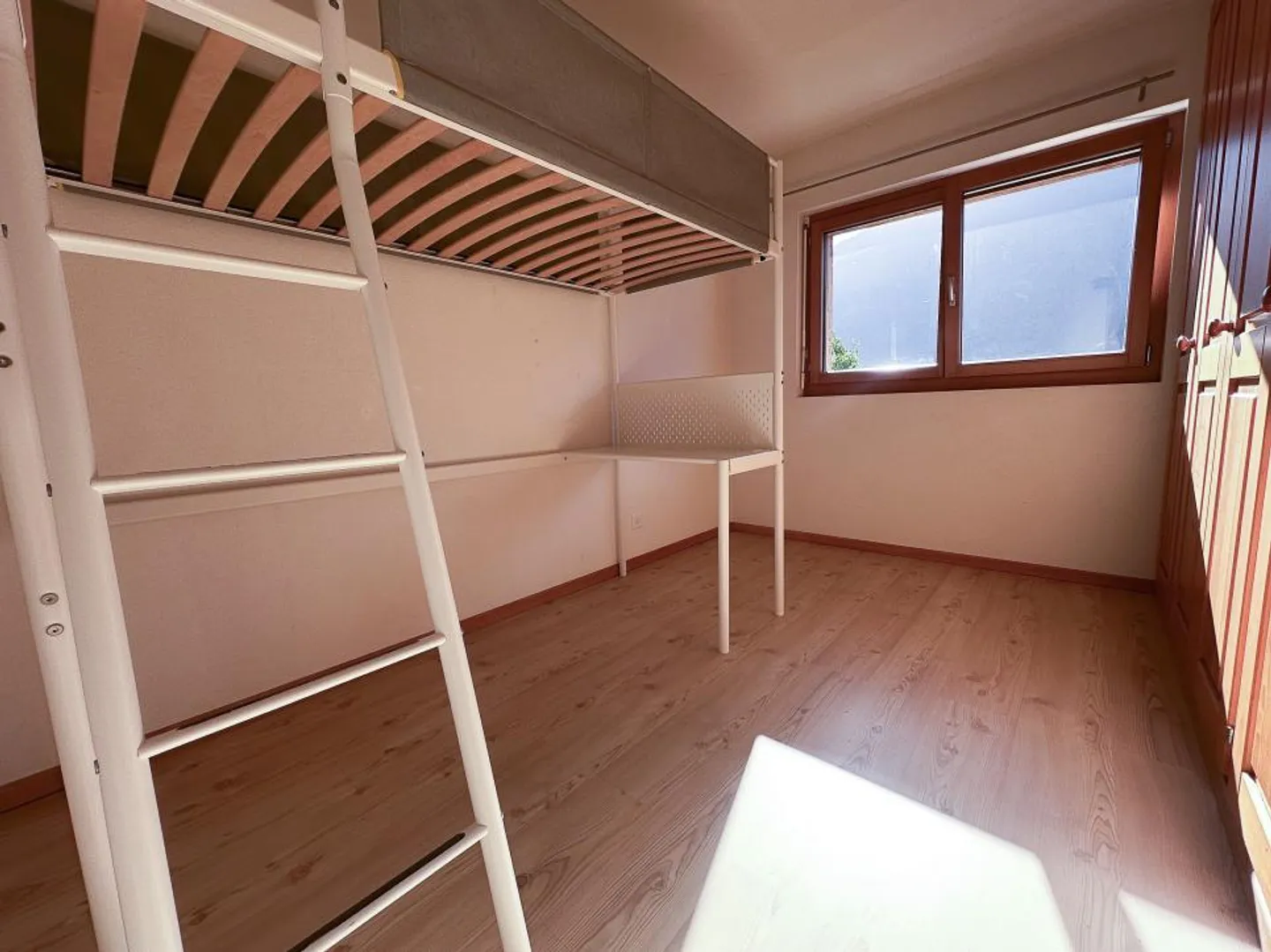 Appartement 4.5 pièces - Photo 4 sur 7