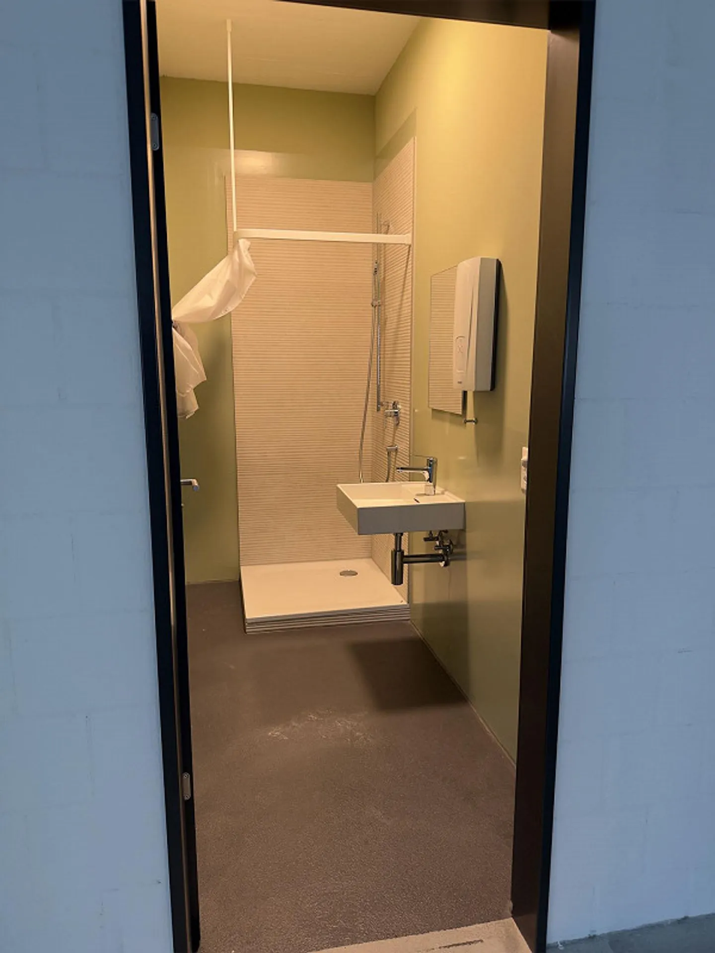 Espace Commercial Polyvalent - Photo 6 sur 6