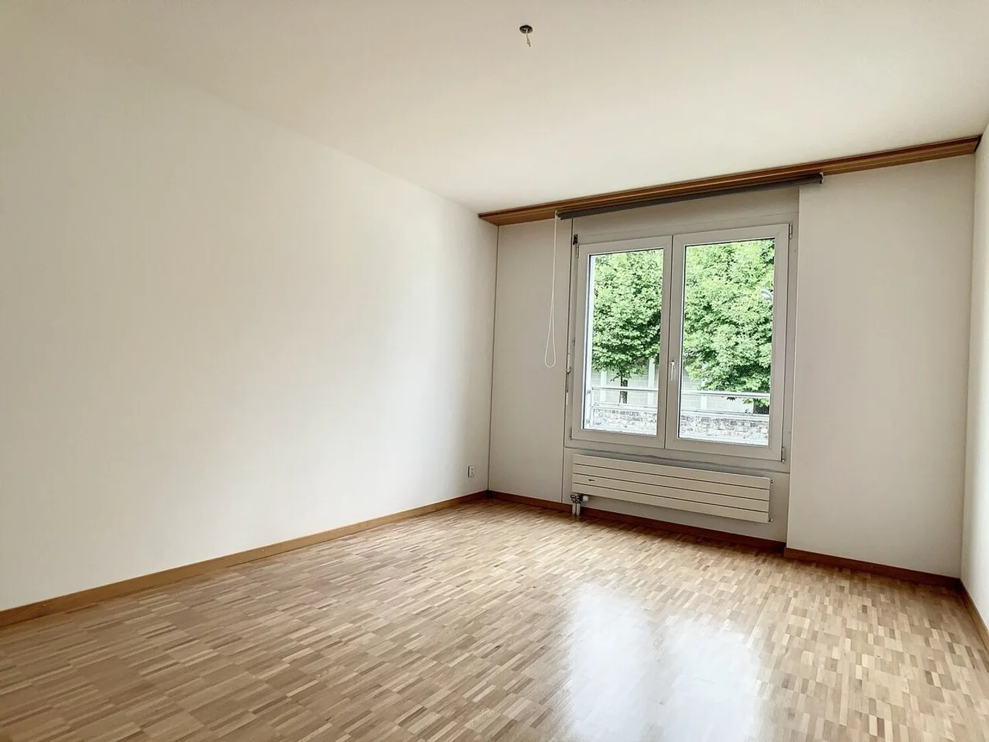 Grand 4.5 pces au 4ème étage - Photo 8 sur 11